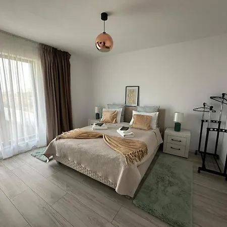 Луксозна вила Zenhome *